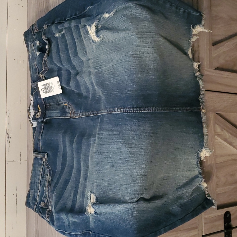 Torrid denim skirt